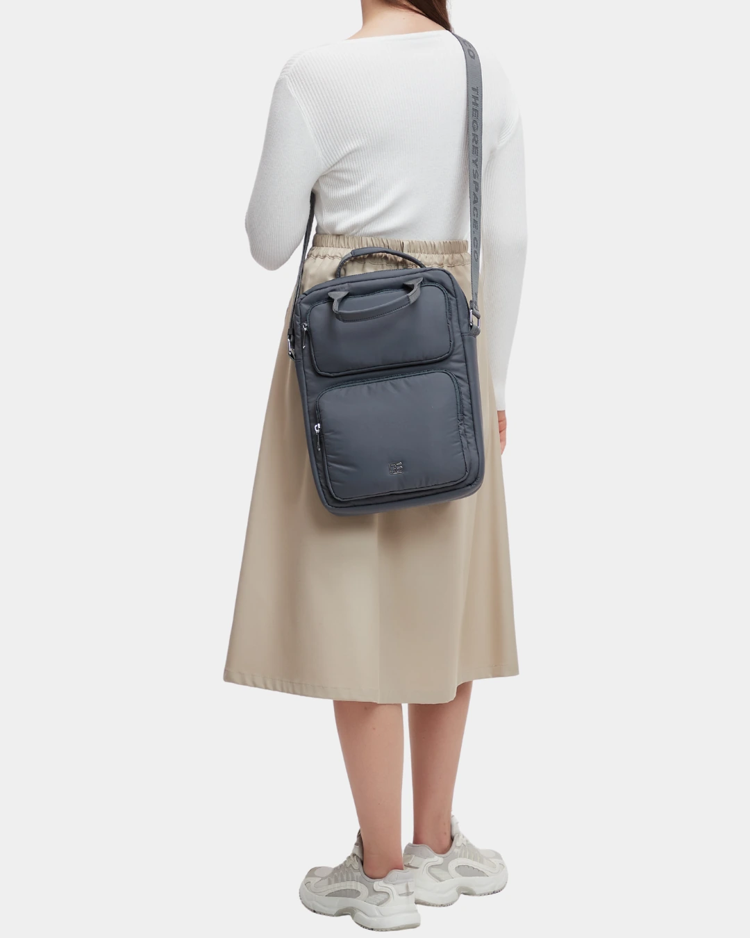 Logan Puffer Laptop Bag (Grey) - Image 7